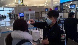 网友爆料盐城机场视频,网友视频记录震撼瞬间